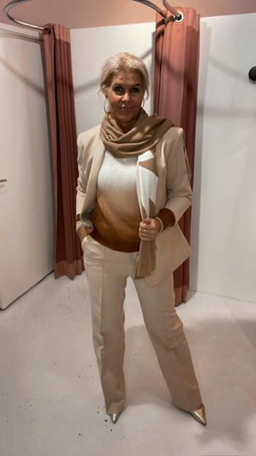 EST'SEVEN BLAZER