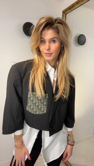 ATTIRE AMSTERDAM BLAZER